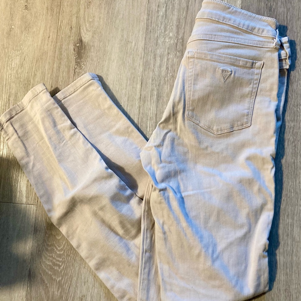Guess Women's Light Beige Skinny Jeans